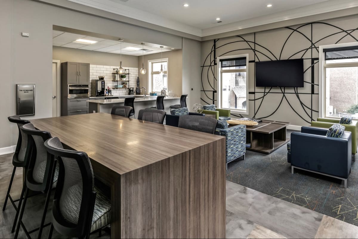 Omaha Luxury Apartments Whispering Hills